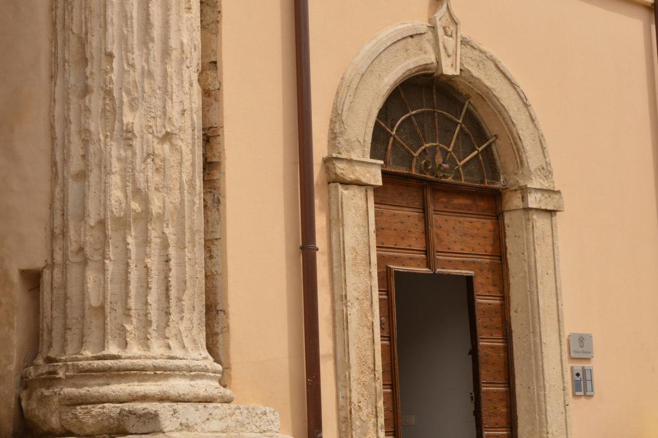 Palazzo Bozzoni Assisi Boutique Apartments Exterior photo