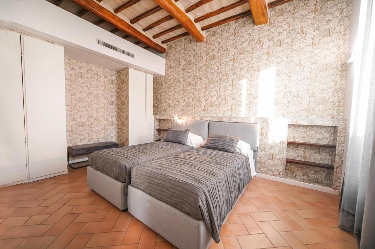 Palazzo Bozzoni Assisi Boutique Apartments Exterior photo